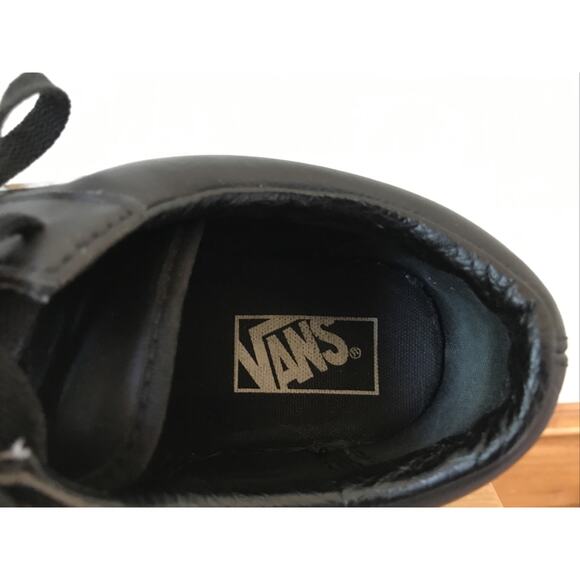 Vans Off the Wall Black Leather Lace Up Sneakers 8.5 Mens 10 Womens EU 41